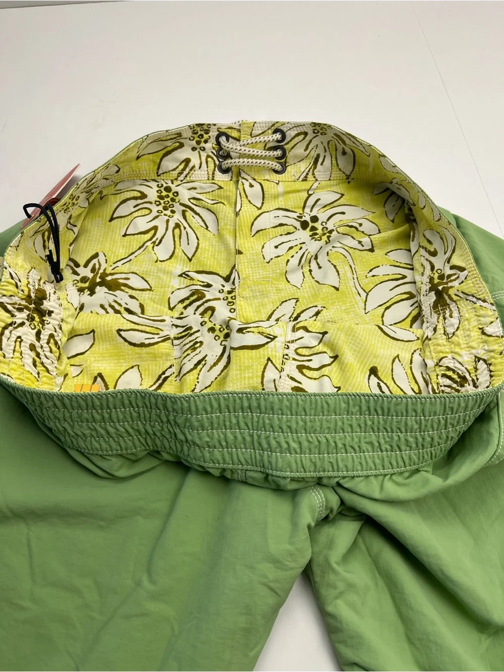 Tommy Bahama Relax Palm Down Reversible Board Swim Short Melon Green Men XXL NEW